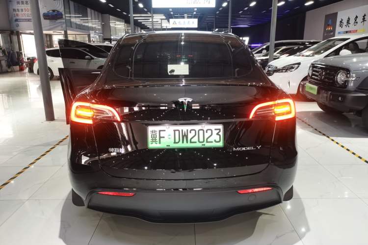 Used Tesla Model Y 2023 Rear-Wheel-Drive Version Rear