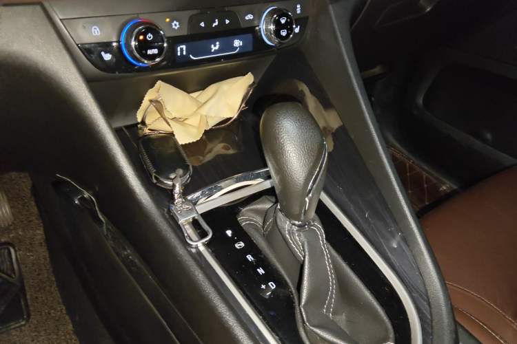 Used Buick GL6 2018 18T 6-Seater Prestige Model