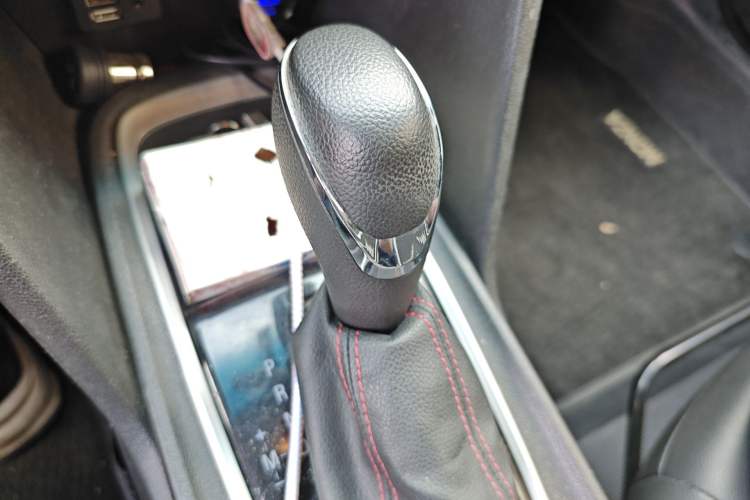 Used Chevrolet Monza 2019 RS 330T Automatic Comfort Edition China VI Standard Gear Lever