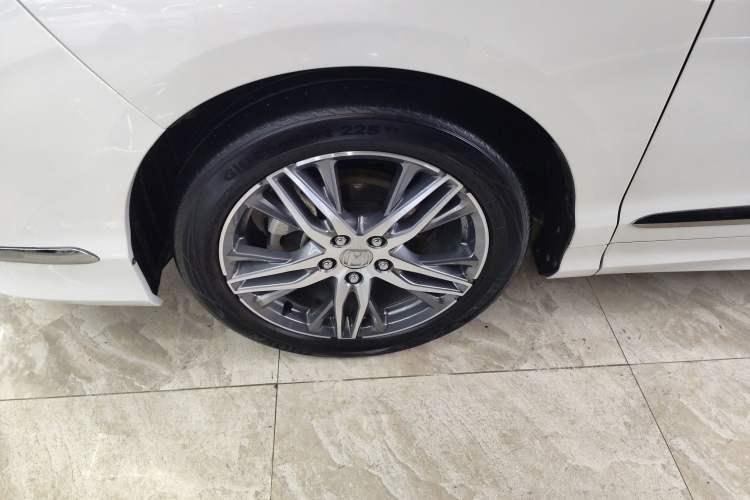 Used Honda Elysion 2019 2.0L Hybrid Luxury Edition
