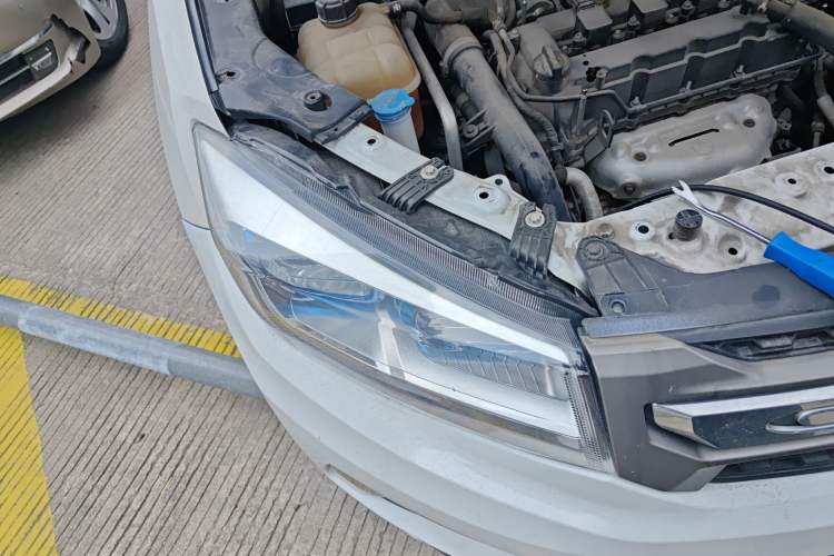 Used Changan CS75 2017 Shangkui Edition 1.5T Automatic Fengxiang Model