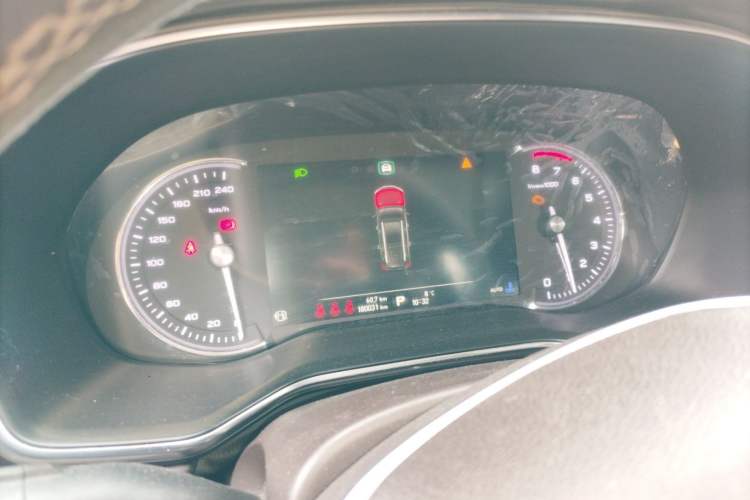 Used Roewe RX8 2019 30T Smart Connectivity Four-Wheel Drive Supreme Flagship Edition