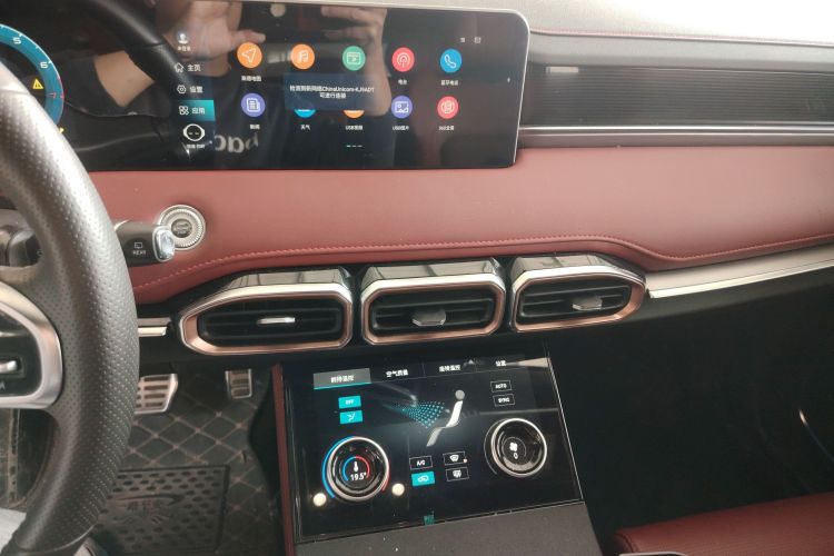 Used JETOUR X70 PLUS 2021 1.6T DCT Pro 7-seater
