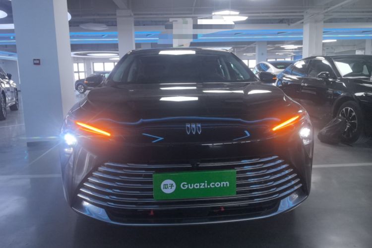 Used Buick LaCrosse 2025 28T Platinum Edition