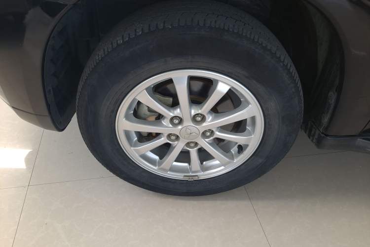 Used Mitsubishi ASX 2013 2.0L CVT Two-Wheel Drive Elite Edition