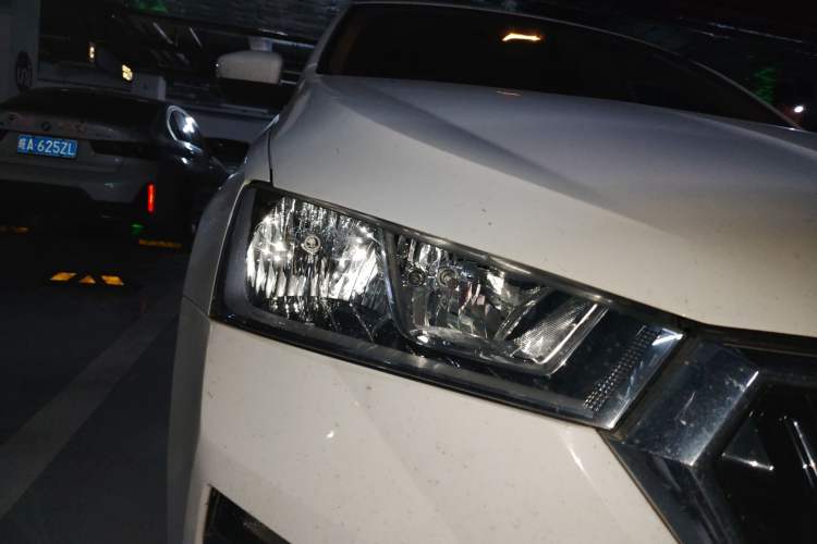 Used Skoda Rapid 2020 1.5L Automatic Comfort Edition
