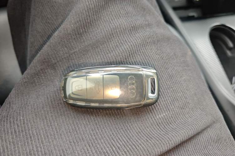 Used Audi Q4 e-tron 2023 40 e-tron Adventure Edition