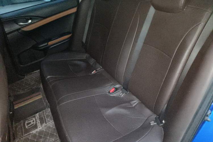 Used Honda Civic 2016 180TURBO CVT Comfort Version