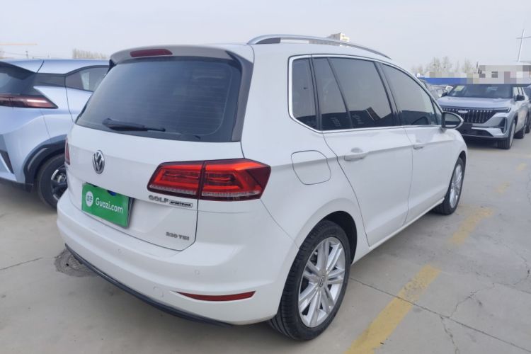 Used Volkswagen Golf Sportsvan 2016 230TSI Automatic Luxury Version Rear Right 45 Deg