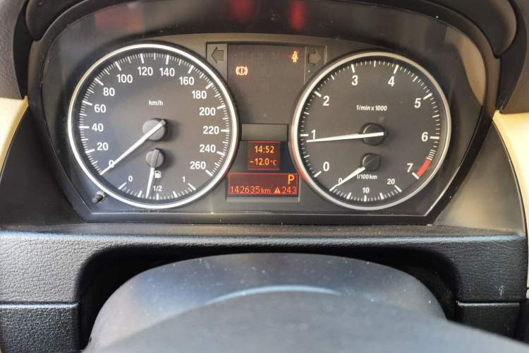 Used BMW X1 2012 sDrive18i Luxury Edition
