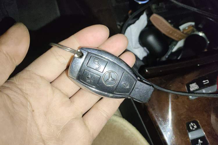 Used Mercedes-Benz S-Class 2010 S 400 L HYBRID Vehicle Key