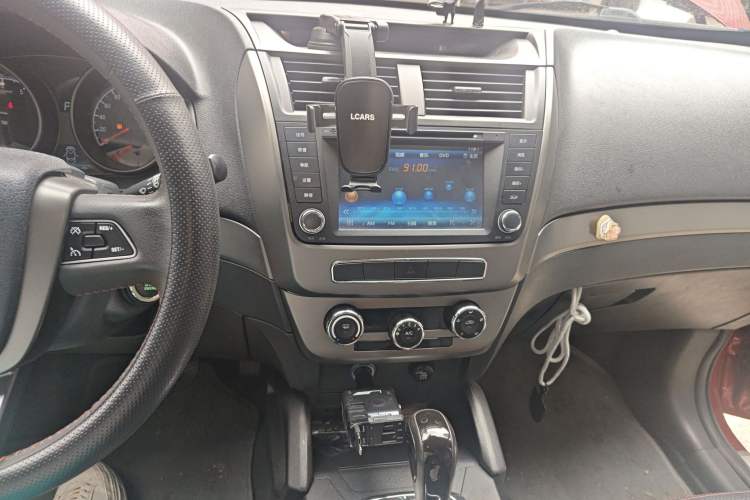 Used Geely Auto GX7 2014 2.0L Automatic Luxury Version