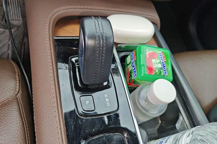 Used Volvo XC90 2021 B6 Zhiyi Luxury Edition 7-Seater Gear Lever