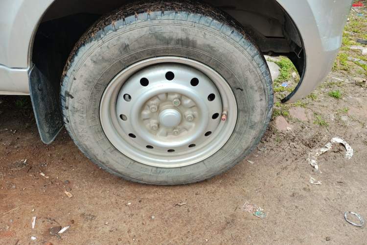 Used Wuling Rongguang EV 2023 Base Model Passenger Bus with Huating Battery