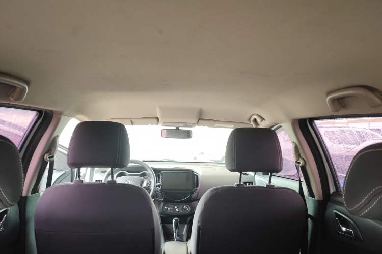 Used Dongfeng Aeolus AX3 2016 1.5L Automatic Shangkue Model Headliner