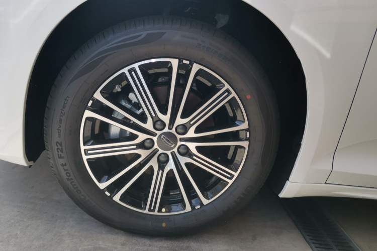 Used Geely Auto Preface 2026 Model Oriental Yao 1.5TD Fuyao Edition
