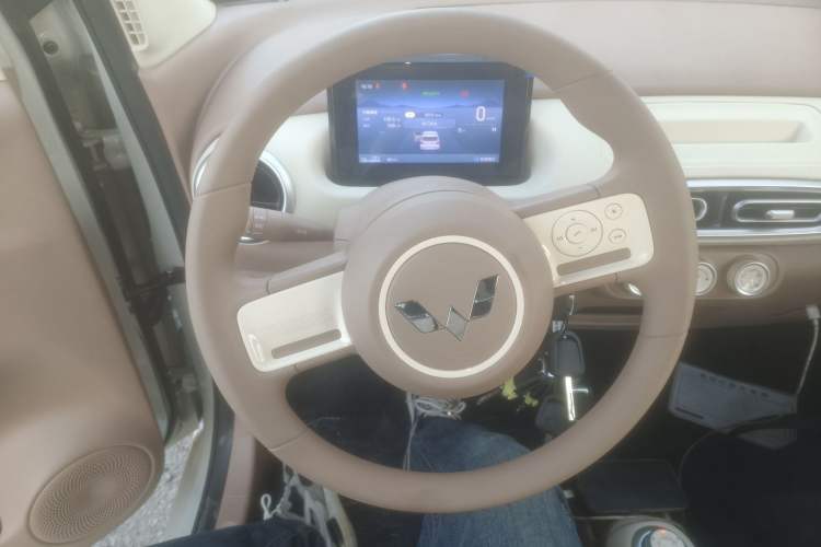 Used Wuling Hongguang MINIEV 2025 Four-Door Version Advanced Edition