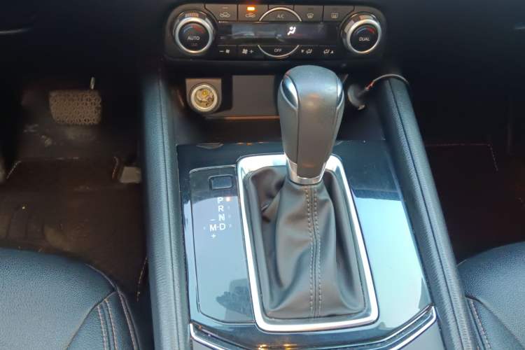 Used Mazda CX-5 2020 2.5L Automatic Two-Wheel Drive Smart Version
