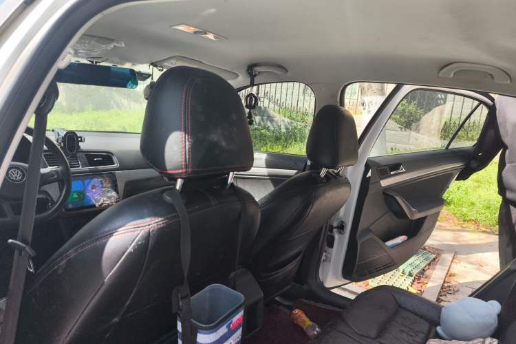 Used Volkswagen Lavida 2015 1.6L Automatic Fashion Edition