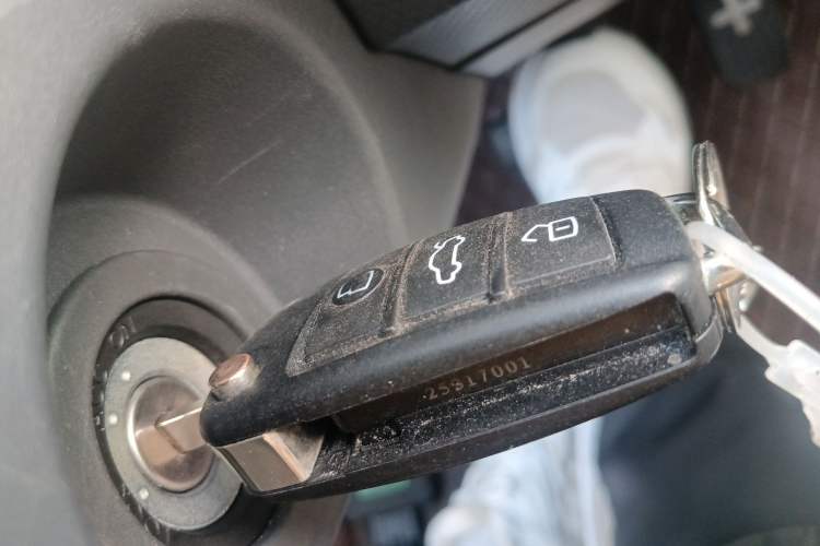 Used Chery QQ Ice Cream 2025 205km Qi Energy Version Vehicle Key