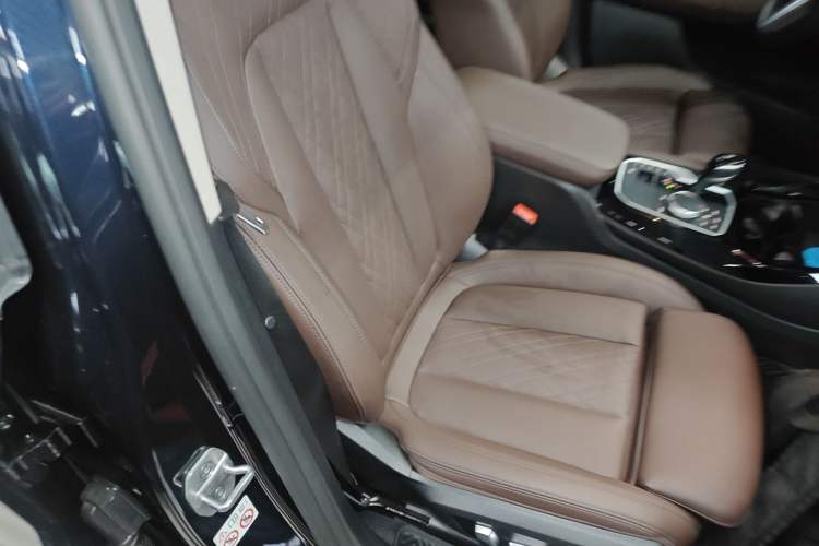 Used BMW X3 2022 xDrive30i Luxury Model M Night Sky Package
