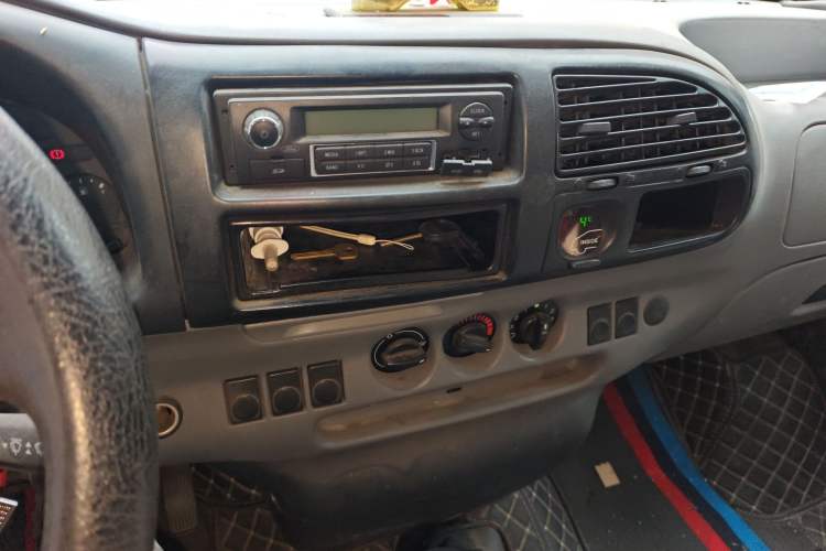 Used Ford Classic Transit 2009 2.8T Diesel Standard Version Long Wheelbase Mid-Roof JX493ZLQ3