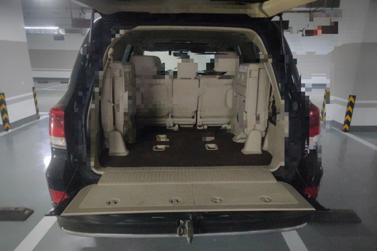 Used Toyota Land Cruiser  Trunk