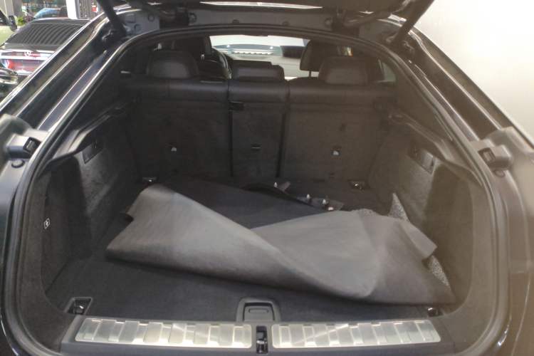 Used BMW X6 2022 xDrive40i Luxury Edition M Sport Package