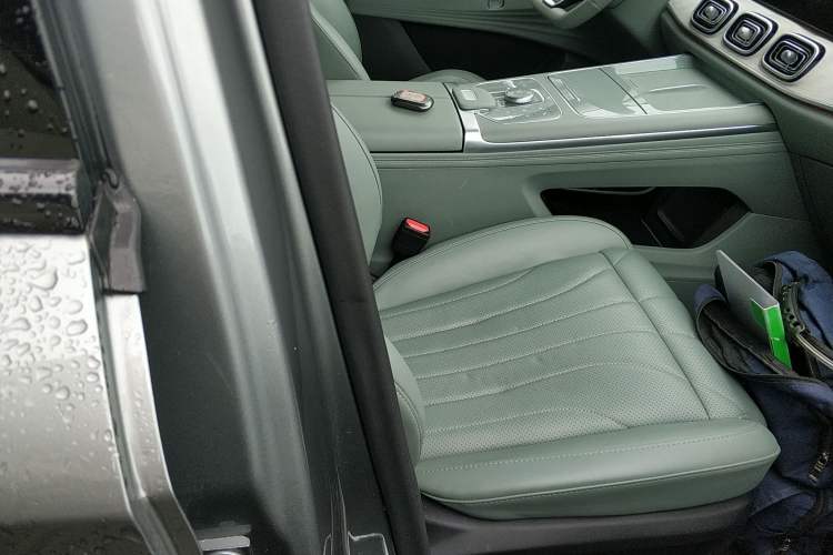 Used Chery Fengyun T10 2024 210 Luxury Edition
