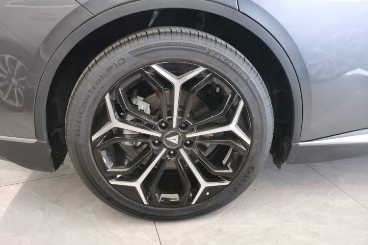 Used Deepal L07 2024 230Max Qiankun Intelligent Driving ADS SE Range-Extended Version
