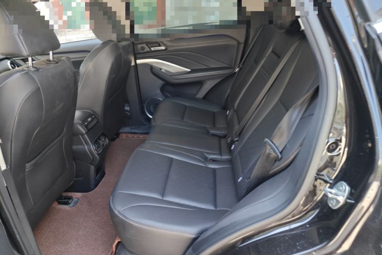 Used Wey VV6 2018 2.0T Two-Wheel-Drive Ultra-Luxury Version China V Standard
