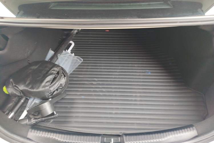 Used Mercedes-Benz C-Class 2023 C 260 L Bright Night Sports Edition