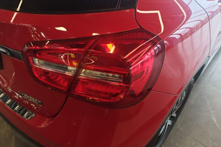 Used Mercedes-Benz GLA 2016 GLA 200 Fashion Model
