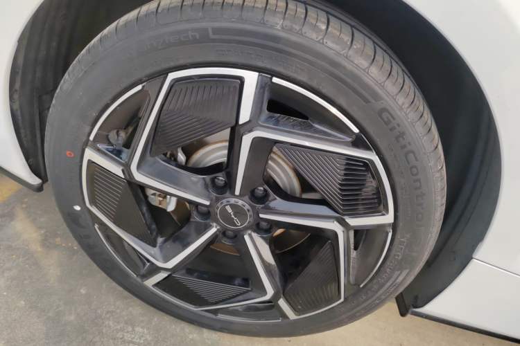 Used BYD Seal 2022 700 km Long-Range Rear-Wheel-Drive Version