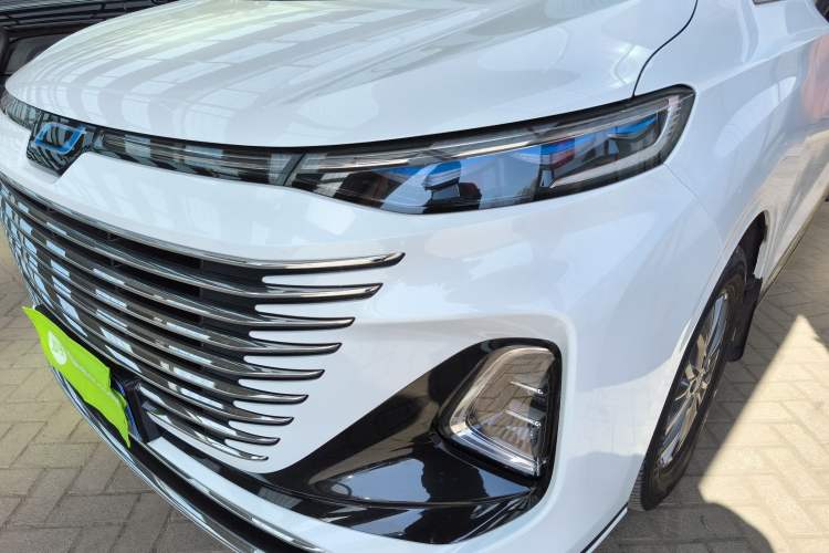 Used Bestune M9 2023 2.0T Ultimate Edition