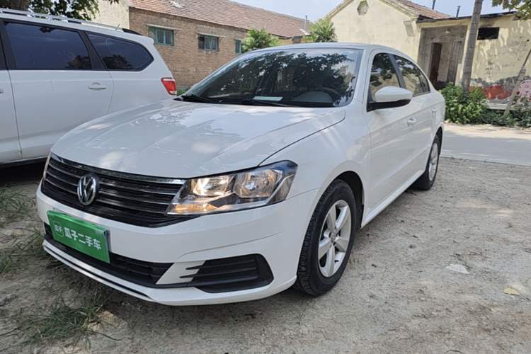 Volkswagen Lavida 2019 Lavida Start 1.5L Automatic Trendy Version China VI Standard d’occasion