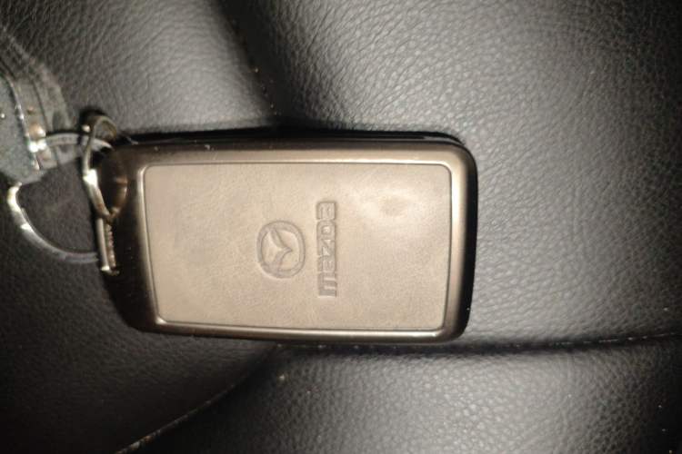 Used Mazda CX-5 2025 2.0L Automatic Two-Wheel Drive Comfort Version
