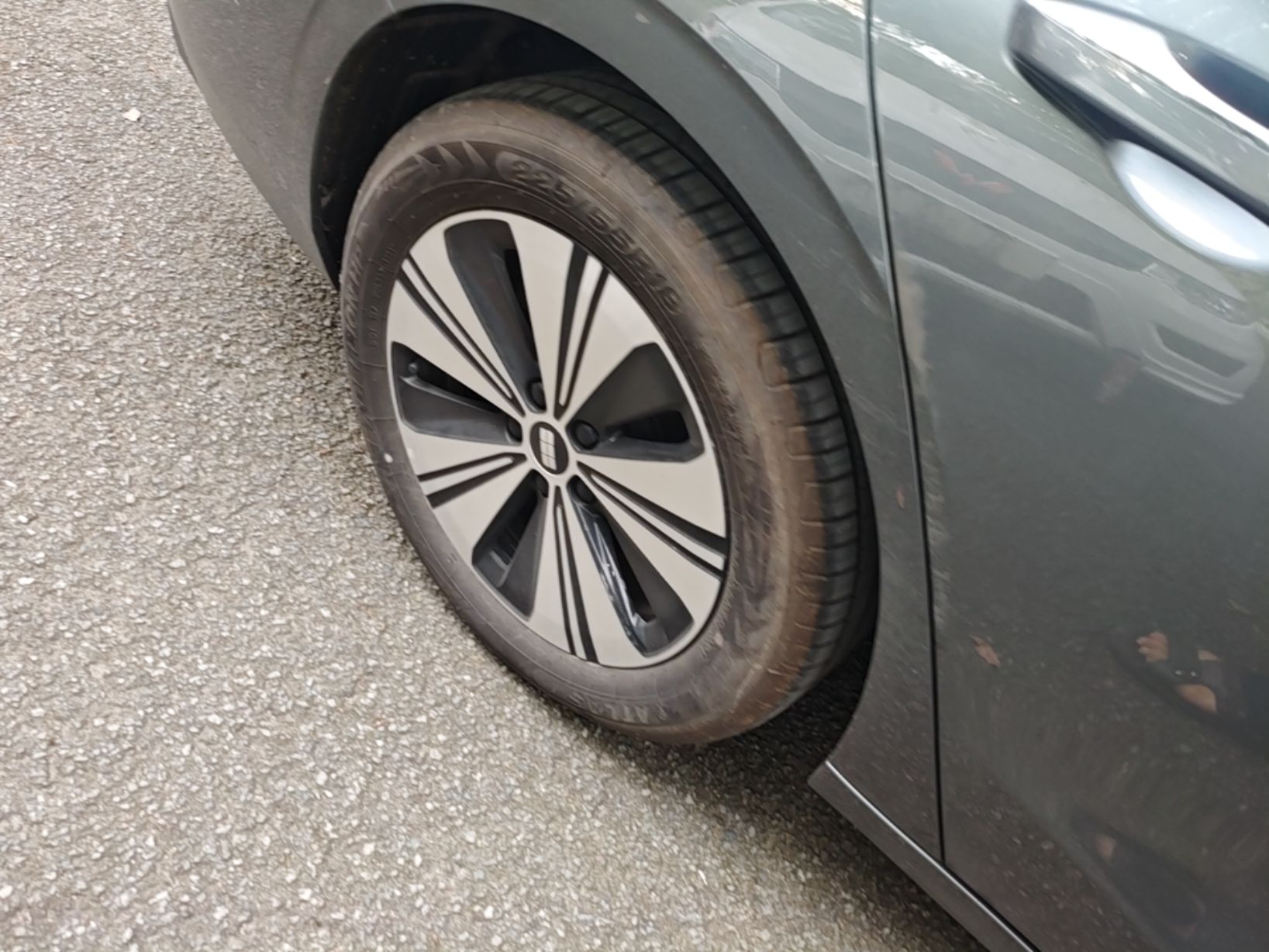 Geely Galaxy A7 2025 Model EM-i 150km Exploration+ Edition — снимка 11