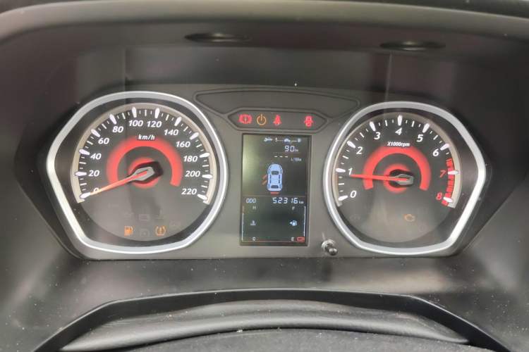 Used Soueast DX3 2019 1.5L Manual Luxury Model China VI Standard
