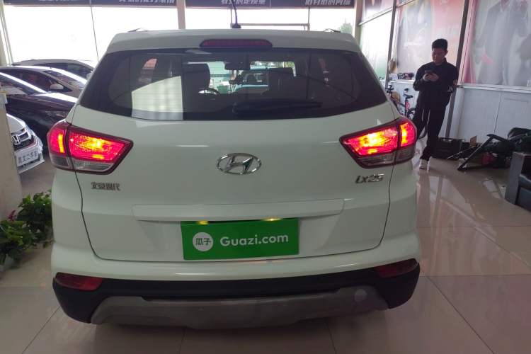 Used Hyundai ix25 2017 1.6L Automatic Smart Version
