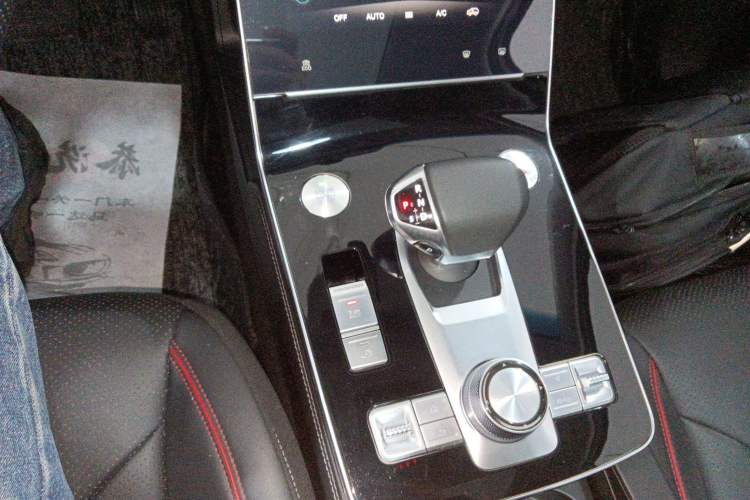 Used BAIC Beijing X7 2020 1.5TD DCT ZhiShang Edition Gear Lever