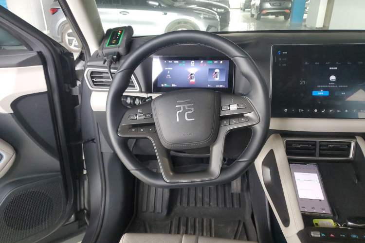 Used BYD Yuan UP 2025 Intelligent Driving Version 401 km Beyond-Range Edition
