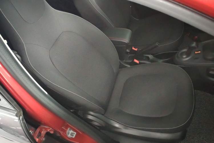 Used smart forfour 2016 1.0L 52 kW Passion Edition
