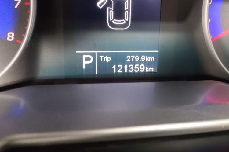 Used Geely Auto Emgrand 2016 Sedan 1.5L CVT Upward Version