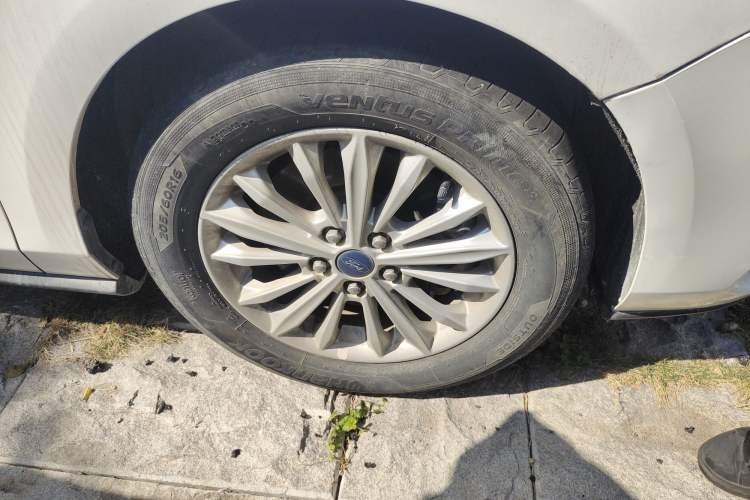 Used Ford Focus 2021 Sedan EcoBoost 180 Automatic Trendy Model