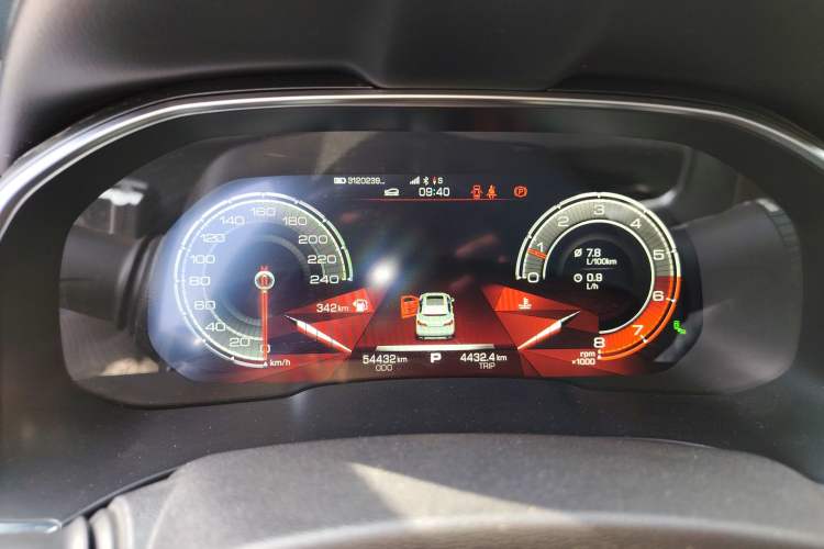 Used Haval H6 2017 Blue Label 2.0T Automatic Two-Wheel Drive Leading Model
