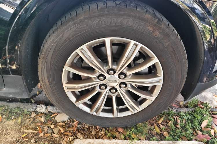 Used Cadillac XT5 2018 25T Luxury Model
