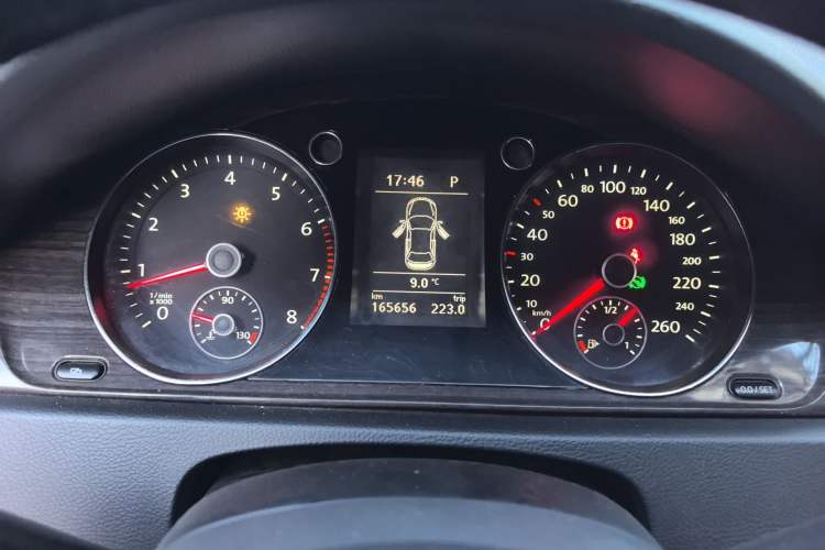 Used Volkswagen Magotan 2012 1.8TSI Prestige Model Instrument Cluster