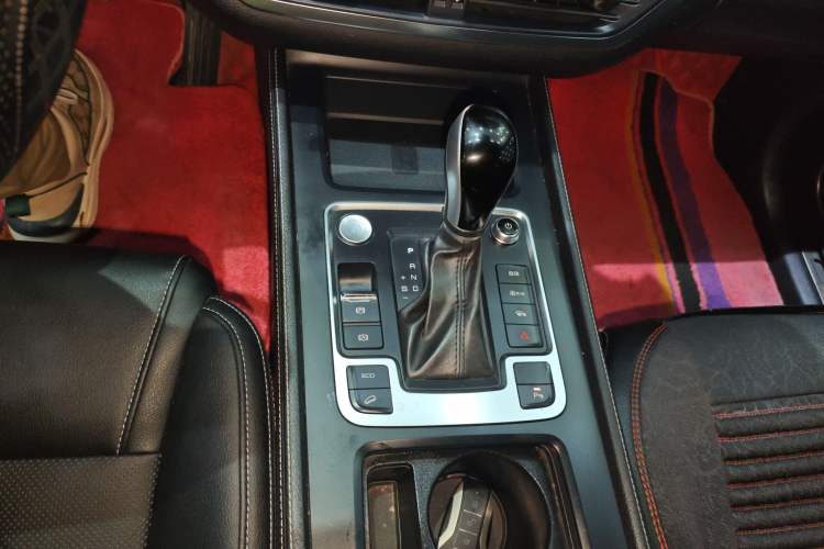 Used BYD Tang 2019 2.0T Automatic SmartConnect Prestige 7-Seater China VI Standard