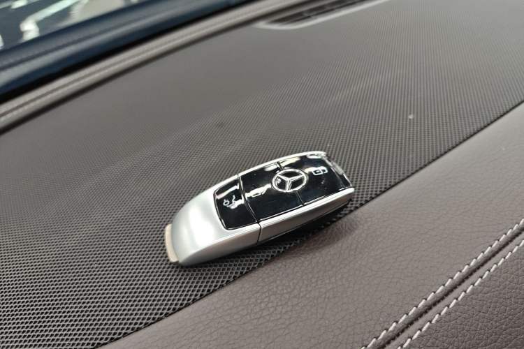 Used Mercedes-Benz E-Class 2020 E 260 L